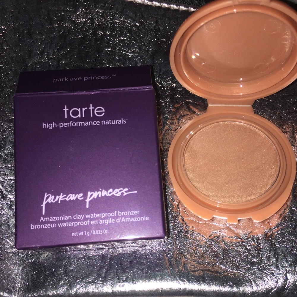 Tarte Bronzer